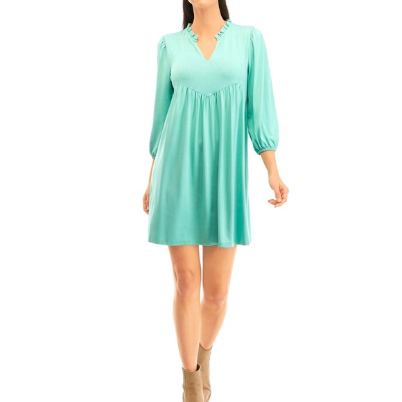 Wonderly Dresses & Skirts - Wonderly Julianna Dress